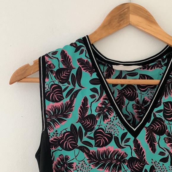 ZARA Collection. Sleeveless printed top. - Picture 1 of 3